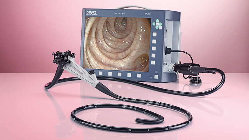 Sistema portátil KARL STORZ com monitor, processador de vídeo e fonte de luz LED