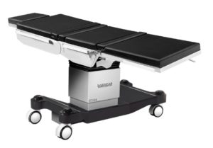 Mesa cirúrgica BARRFAB em configuração horizontal