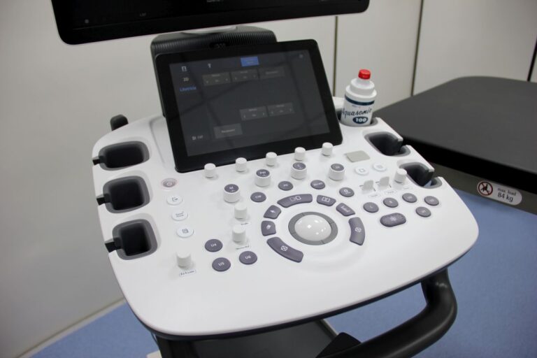 Painel de controle do ultrassom